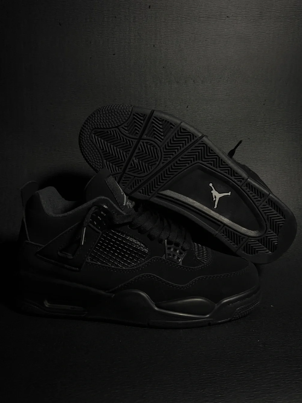 Retro 4 ‘Black Cat’ Sneakers
